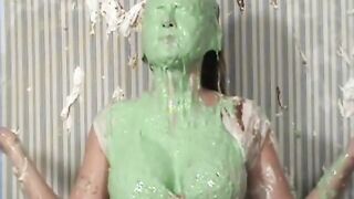Actress with big boobs gets slimed