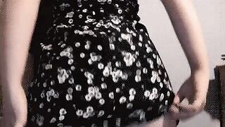 Please show us your sexy panties [gif]