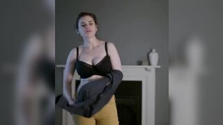 Can’t imagine how amazing it must feel to titfuck Hayley Atwell.
