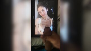 My first cumtribute, it was higher quality at first I don’t know what happened but, I take request so dm me I’m new to this and look forward to working with you all