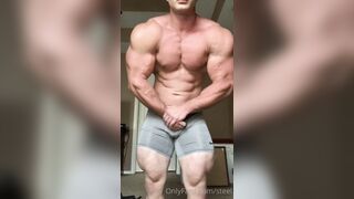 The hottest muscle GOD is finally on Reddit